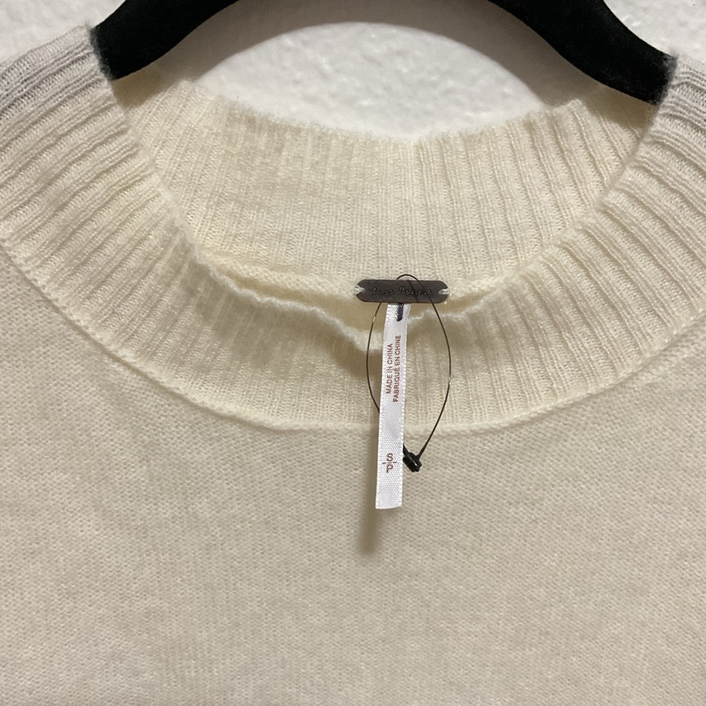 Free people sweater